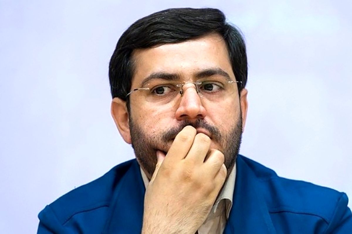 ادعای یاسر جبرائیلی: همین امروز می‌توان دلار را به ۲۰ هزار تومان رساند