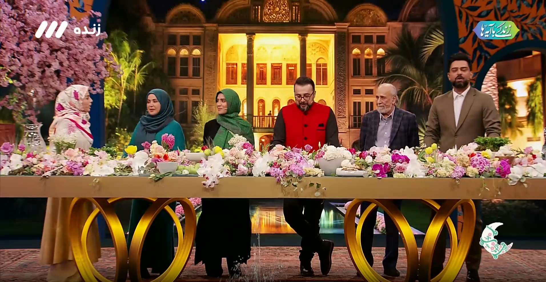 ویژه برنامههای سال تحویل تلویزیون ؛ هرچه بزرگتر، شلوغتر، جیغتر، اجق وجقتر بهتر! 2117093_228