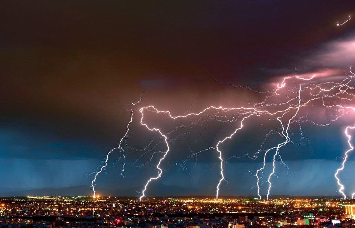 (ویدئو) پیش‌بینی رگبار و رعدوبرق برای ۹ استان کشور