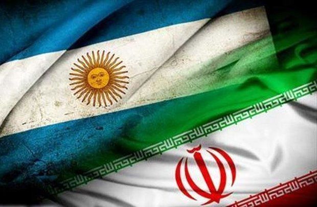 جزوه دست‌نویس آرژانتینی‌ها برای ایران