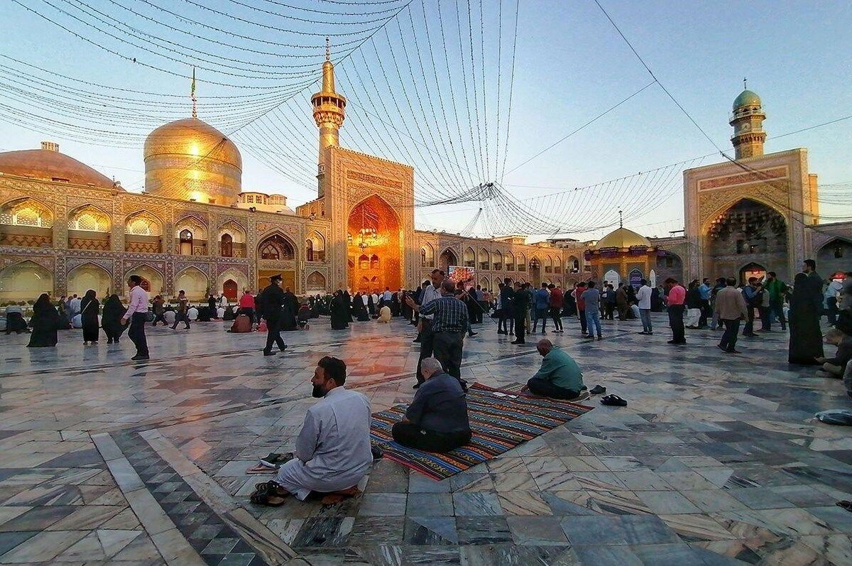 قیمت بلیط هواپیما تهران مشهد، امروز ۲۴ فروردین ۱۴۰۴ چقدر است