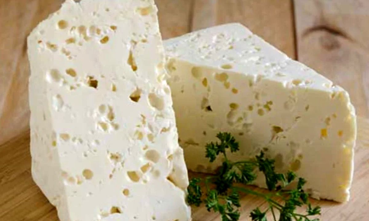 چرا نباید صبحانه پنیر بخوریم؟!