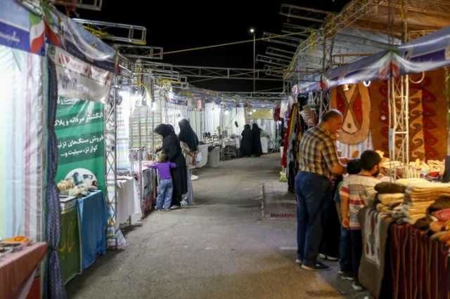 مسافران نوروزی ۱۳۶ میلیارد ریال از نمایشگاه‌های صنایع دستی مازندران خرید کردند