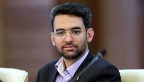 آذری جهرمی: اینکه وزیر بگوید رفع فیلترینگ به من ربط ندارد، یعنی سیاستمدار توانمندی نیست