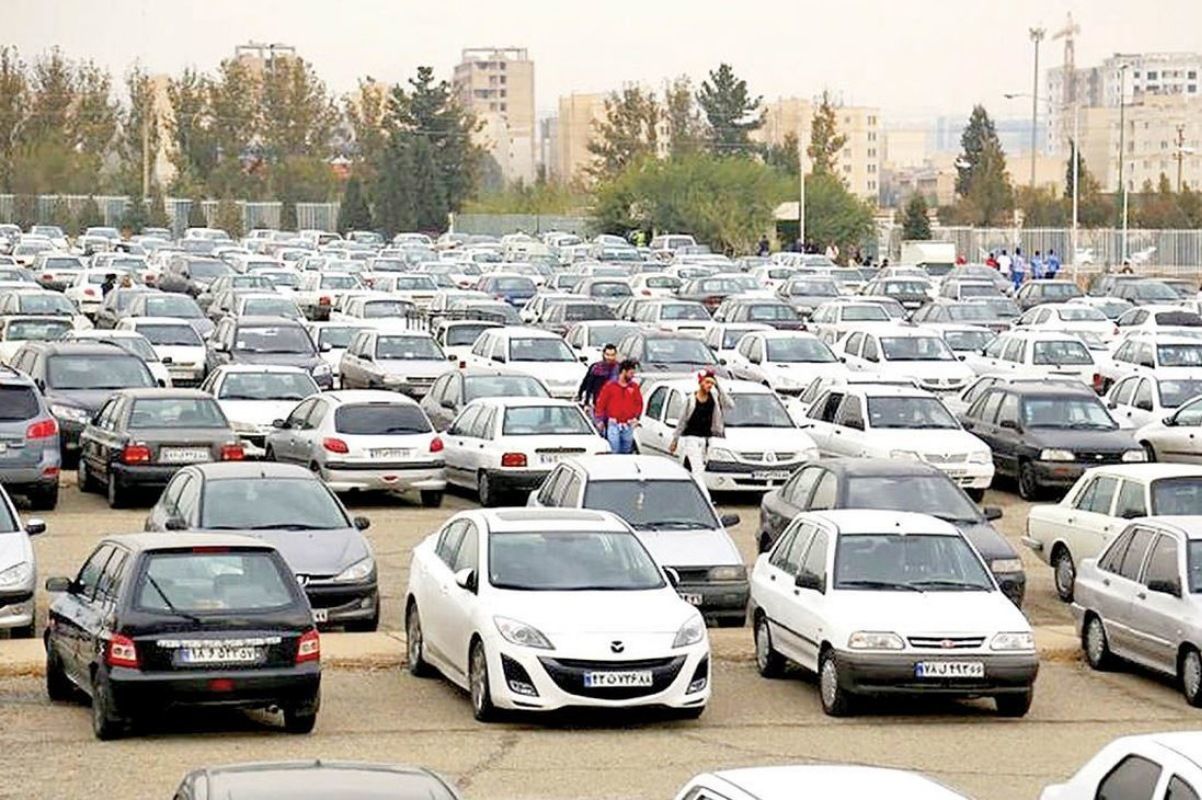 نوسان قیمت خودرو؛ 207 چند؟