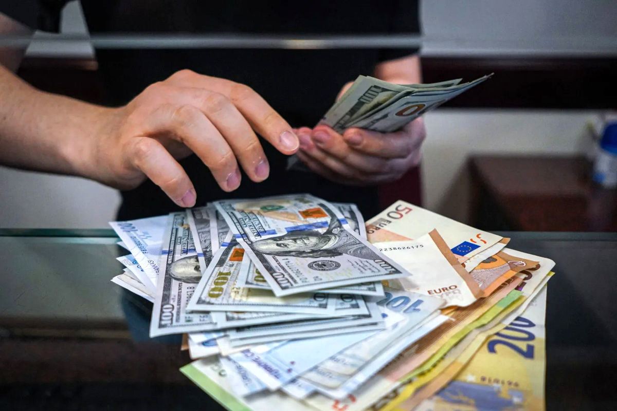 قیمت دلار امروز یکشنبه ۱۸ خرداد ۱۴۰۴