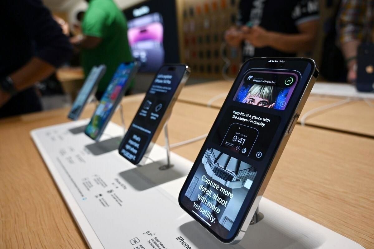 رونمایی شیائومی از ساعت هوشمند S4 و هدفون Open Earphones Pro