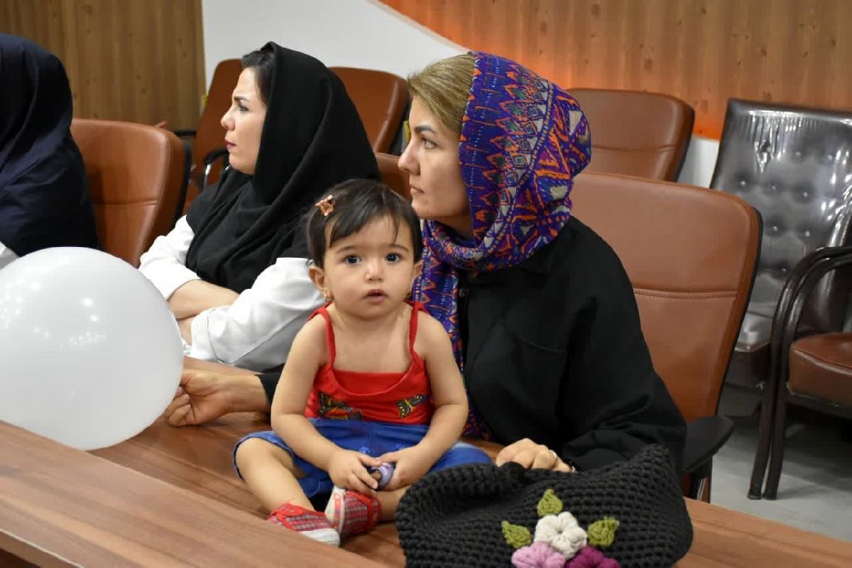 ساعت کاری مادران دارای فرزند خردسال
