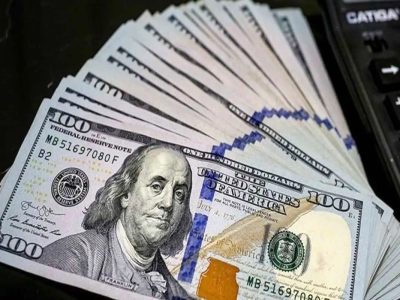 دلار به نوسان افتاد/ قیمت دلار آزاد امروز دوشنبه ۱۹ آبان ماه