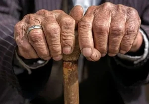 معوقات بازنشستگان در این زمان واریز می شود