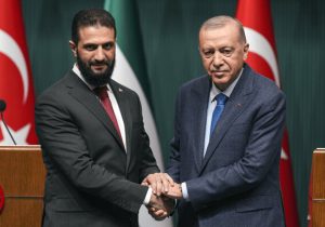 فیلم جنجالی از لحظه تشکر جولانی از ترامپ، اردوغان و بن‌سلمان + فیلم